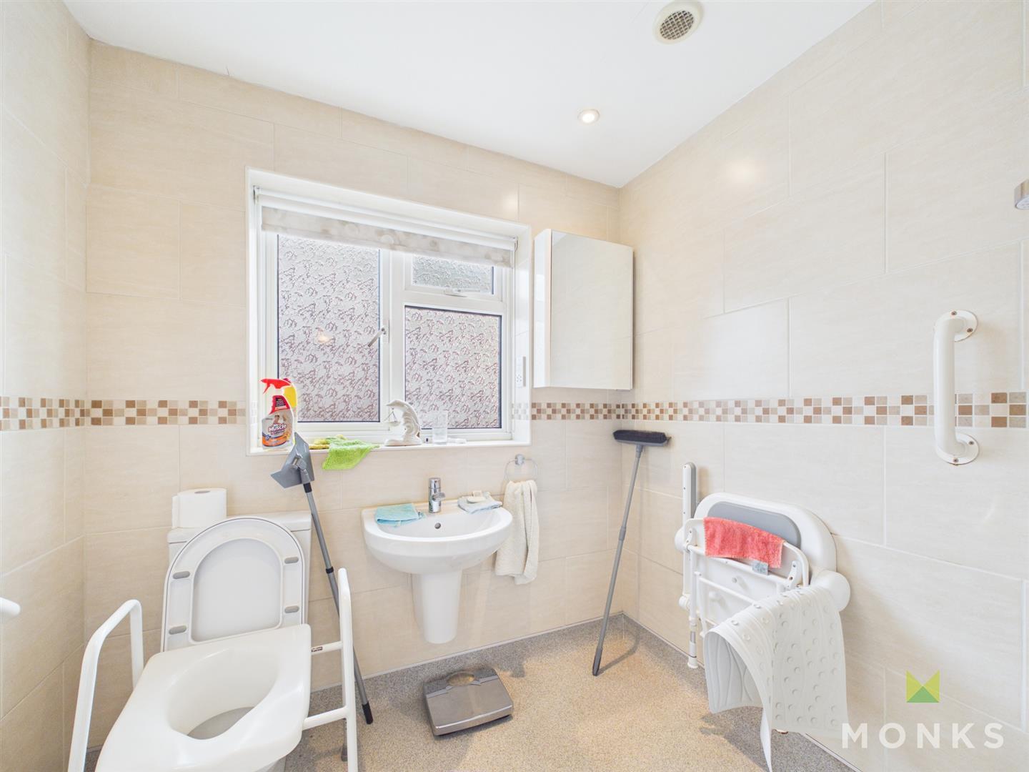 39 Cornwall Drive, Shrewsbury, SY3 0EP For Sale